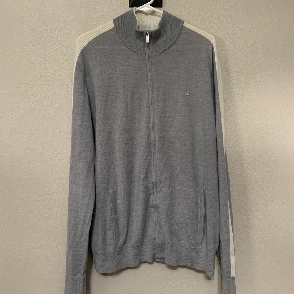 Calvin Klein Sweater